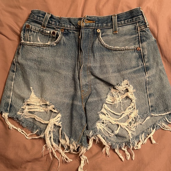 Vintage Levi jeans shorts - Picture 1 of 1